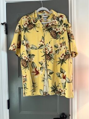 Breakwater Men's Hawaiian Shirt Yellow Pineapple Floral Print Size L